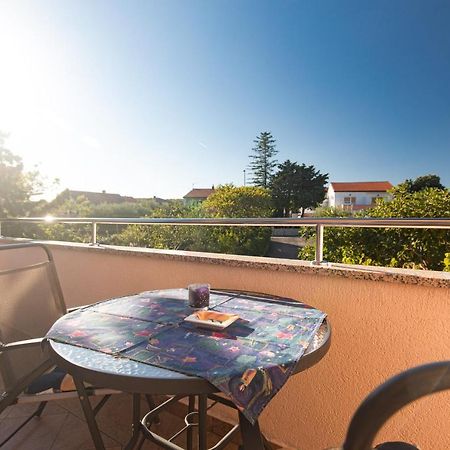 1-Bedroom Apartment In Krk - Steps From The Beach! Крк Экстерьер фото